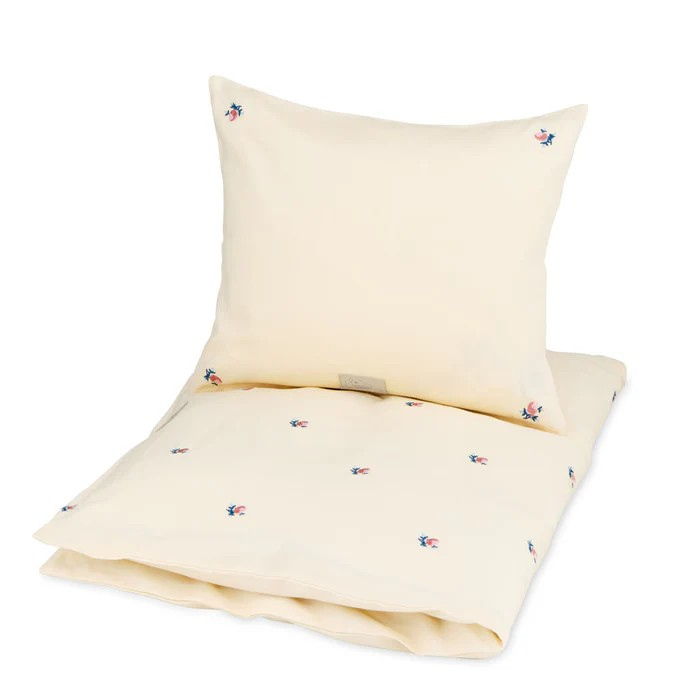 Broderet Baby Sengetøj Berries fra Cam Cam Copenhagen